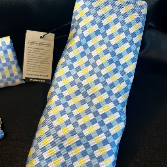 NWT-Silk Blue and Yellow Checkered Tie Set - Picture 4 of 4